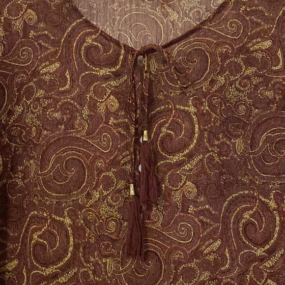 ROSE & OLIVE burgundy and gold sheer long sleeve blouse - Picture 4 of 8